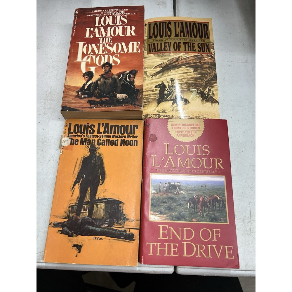 VINTAGE LOT OF 4 LOUIS L'AMOUR WESTERN PAPERBACK BOOKS